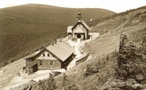 Vřesová studánka na pohlednici z roku 1937